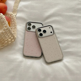 Tiny Berry Pattern iPhone 18 Pro Galaxy MagSafe Silver Bumper Case