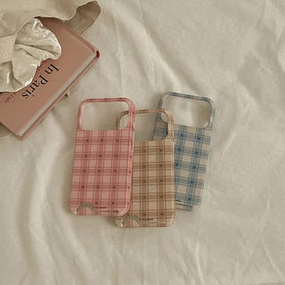 Tiny Heart Check iPhone 17 Pro Card Holder Hard Case