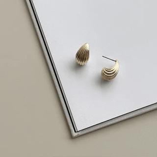Zerre Shell Bold Earrings