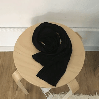 Hug Pleated Muffler (2 colors)