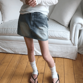 Retov denim mini skirt