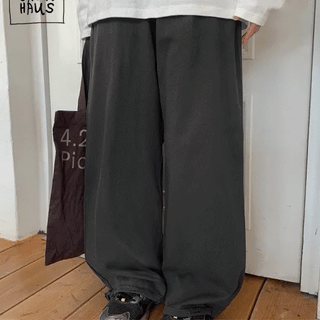 Berun Cotton Straight Elastic Waist Pants