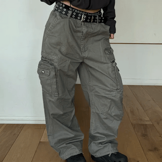 multi pocket cargo pants