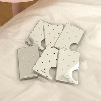 small heart pattern design [MagSafe Mirror Card Wallet]