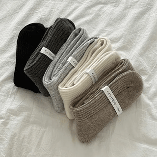 Medion Cashmere Wool Ribbed Knee Socks