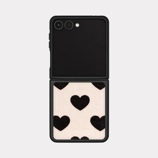 Terry Heart Galaxy Z-Flip Fold 8 Epoxy Black Bumper Case