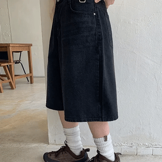 Shuming Washed Denim Half Pants