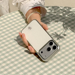 Basic Bloom iPhone 18 Pro Galaxy MagSafe Silver Bumper Case