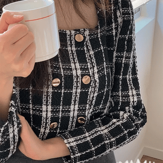 Pent Square Gold Button Tweed Short Jacket