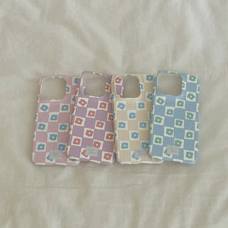Floral Check MagSafe Hard Phone Case for iPhone 16 Pro