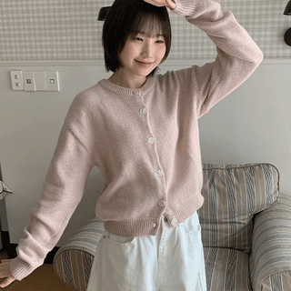 Soico Round Wool Knit Cardigan