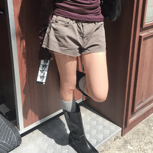quarter shorts