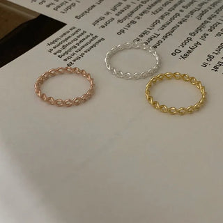 Twist Ring (Sizes 3–17)