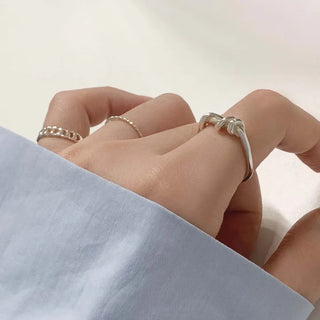 Three-Strand Knot Ring (3 colors)