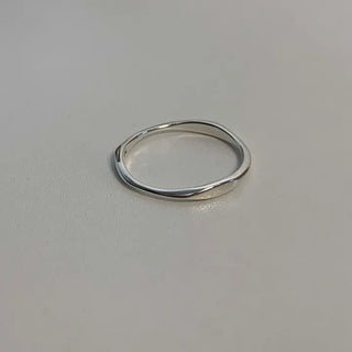Slim Wave Ring Friendship Ring