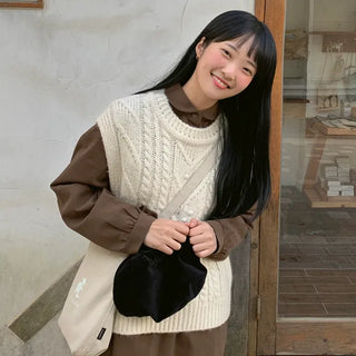 cream knit vest