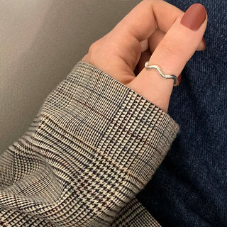 Flow Wave Ring (Silver, Rose Gold, Gold)