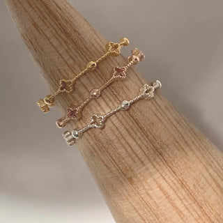 Delicate Clover Line Ring (Silver, Rose Gold, Gold)