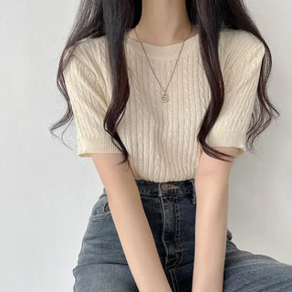 Even prettier in person, Cable Knit Round Short Sleeve Knit