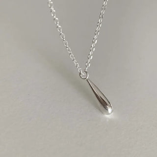 Mini Teardrop Pendant Necklace (Silver, Rose Gold, Gold)