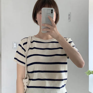 Mode striped short-sleeve knit
