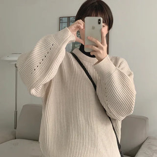 Yuko Round Knit