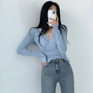 Makes you look slim, Slim Fit Wrap V-Neck Shirred Long Sleeve T-Shirt