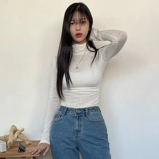 Rosé Soft Delicate Fit Slim Turtleneck T-shirt
