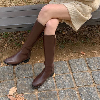 Late long boots