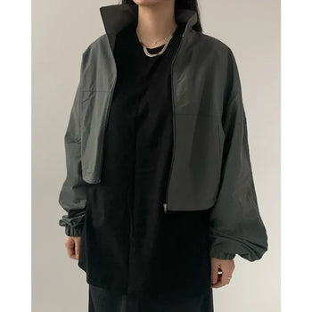 Turning Crop Windbreaker Jumper