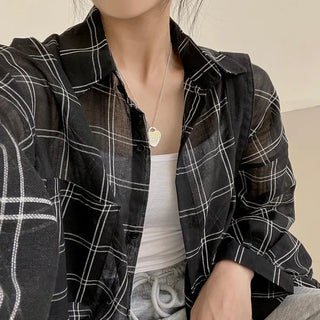 See-through Check Balloon Long Sleeve Shirt that makes you look delicate the moment you put it on