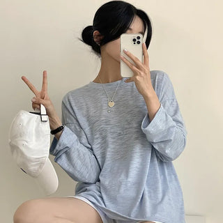 Delicate, see-through slub loose-fit long-sleeve t-shirt