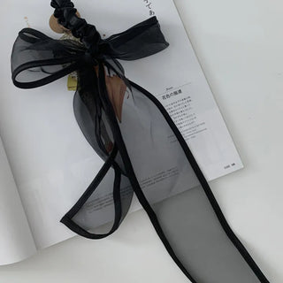 black ribbon scrunchie
