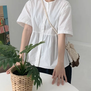 Land short-sleeved blouse