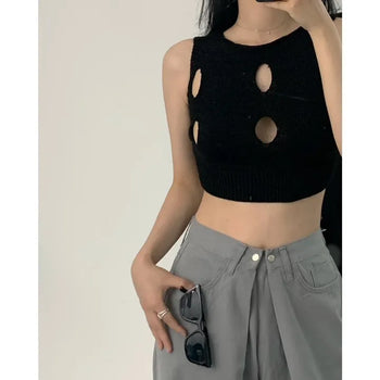 Egg Hole Knitting Crop Vest