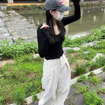 Sleeveless Shirred Cardigan