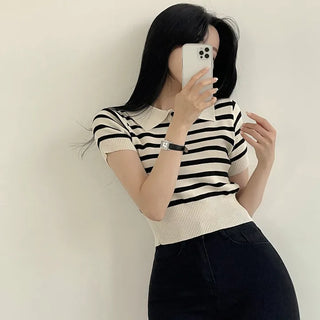 Clean Point, Striped Contrast Collar Crop Short Sleeve Knit