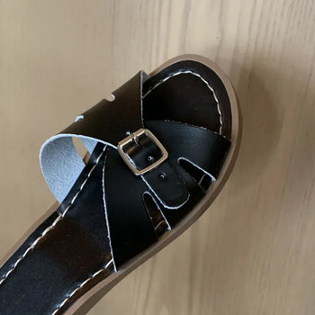 scary slipper - black