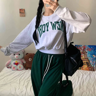 [Effortless Chic/Avang Fit] New York Crop Sweatshirt (3 colors)