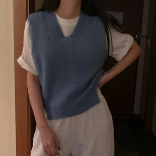 Oss Wool V-neck Vest