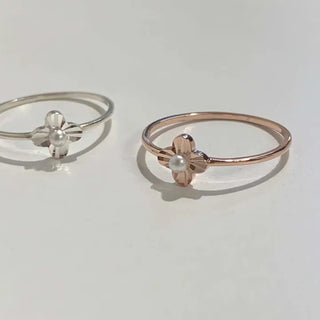 Mini Pearl Flower Slim Plain Ring
