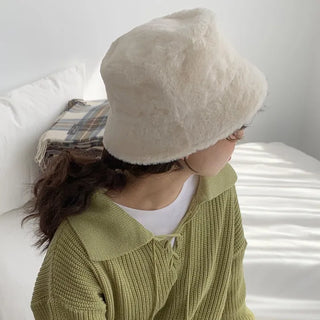 Lisa furry bucket hat (bucket hat, fur hat, winter hat)