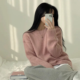 Cozy Avant-garde Fit, Thick and Fluffy Round Long Sleeve Knit