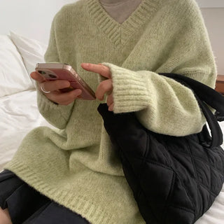 Naki V-neck long knit