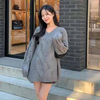 Mel Cable Knit V-Neck Oversized Long Knit