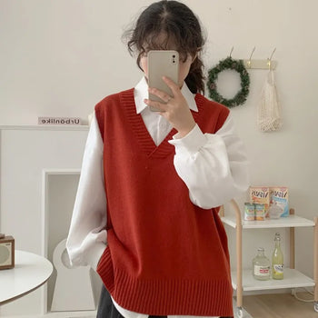 Spell V-neck knit vest