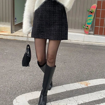 Holiday Tweed A-line Back Elastic Mini Skirt