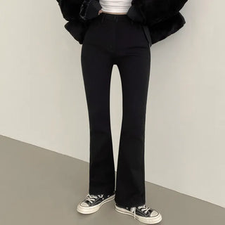 Leg-lengthening black high-waisted bootcut fleece-lined denim pants with inner elastic band