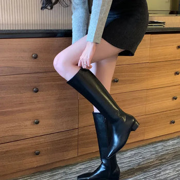 Pia Slim Square Long Boots