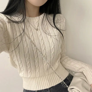Figure-flattering Cable Knit Round-neck Crop Long Sleeve Knit
